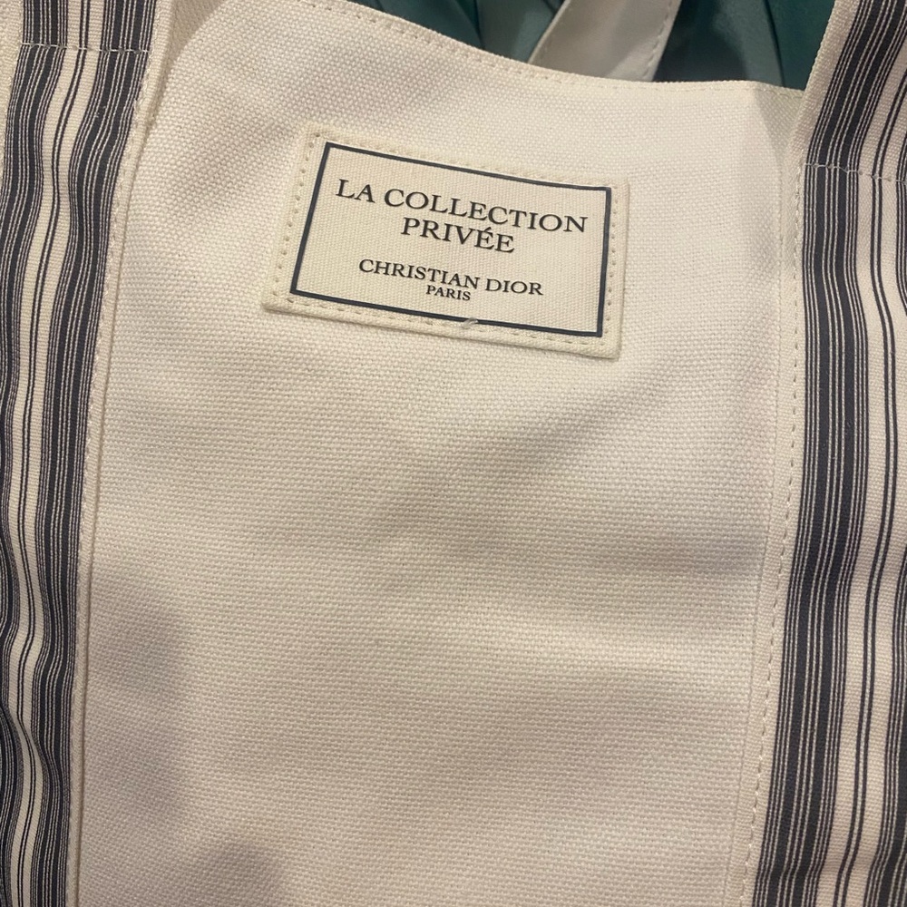 Dior GWP La Collection Privée White and Gray Tote